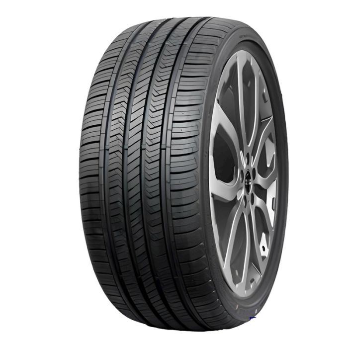 NEUM. 235/65R17 104H RU025Y H/T APTANY