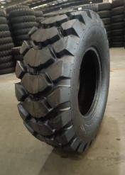 NEUM. 12.5/80-18 16PR L-5B TRONMAX